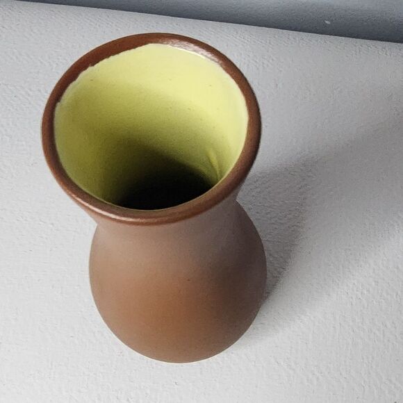 Pigeon Forge Pottery Vase - Picture 2 of 4